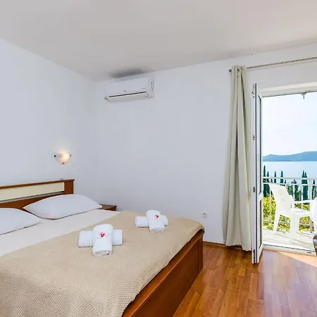 Cypress Sea Cove - Comfort With Balcony And Sea View A1