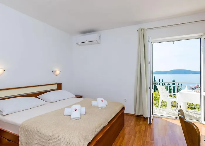 Cypress Sea Cove - Comfort With Balcony And Sea View A1